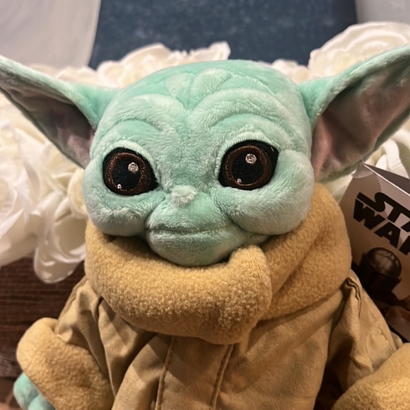 Star Wars The Child 11” Plush - Picture 2 of 7